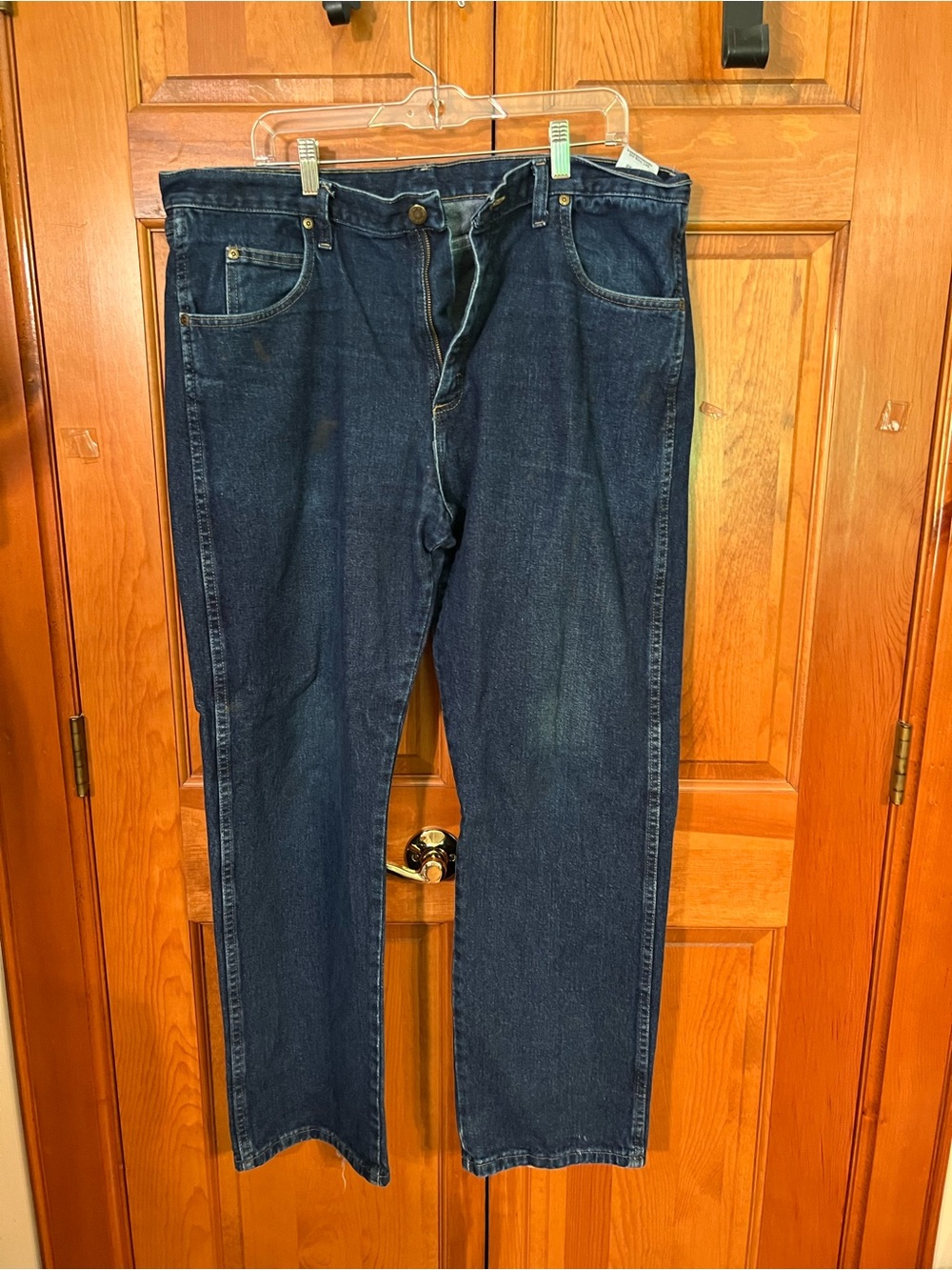 Wrangler Straight Leg Dark Blue Jeans